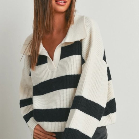 Trista Wide Striped V-Neck Sweater | Women's White and Black Fall Top | Trendy - Picture 3 of 7